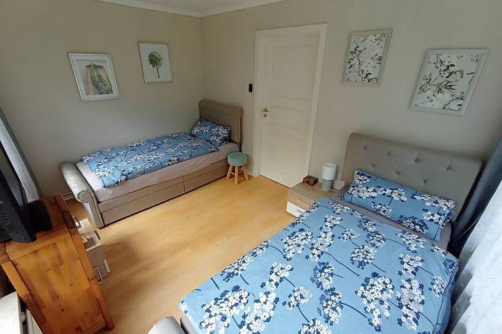 Ferienhaus für 6 Personen, mit Balkon und Garten in Rosengarten - 3