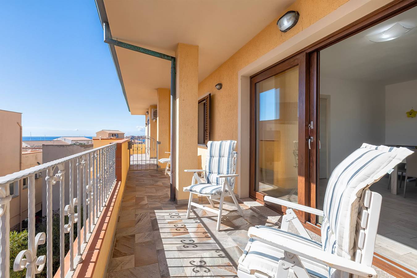 Appartamento intero, Appartamento 'La Finestra Sul Mare' con vista mare e terrazza privata in Trinità d'Agultu e Vignola, Olbia-Tempio