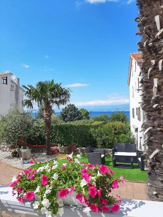 Maison d’hôte pour 2 personnes, avec vue ainsi que jardin et terrasse dans Krk - 3