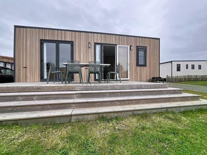 Mobil home pour 4 personnes, avec terrasse et piscine dans Kairon Plage
