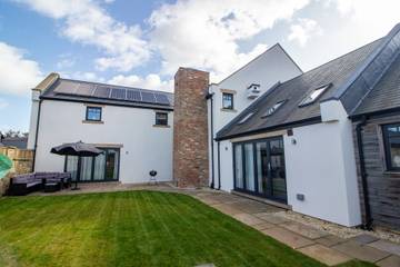 Holiday Home for 8 People in Northumberland, North East England, Photo 1