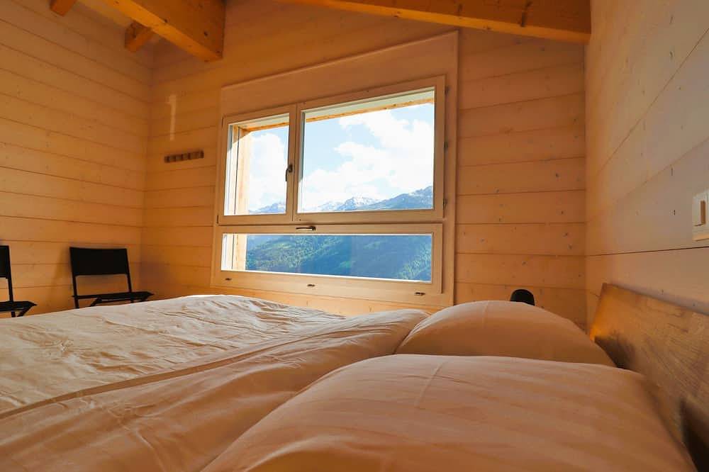 Extérieur: Detached chalet on 3 floors with magnificent views, for 4 people - approx. 80m2Interior: in Saint Luc, Anniviers