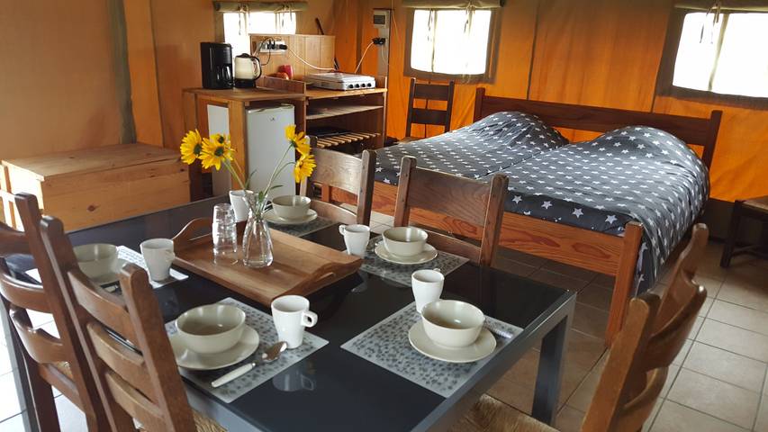 Location de vacances pour 6 personnes, avec jardin et piscine à Lignac - 2