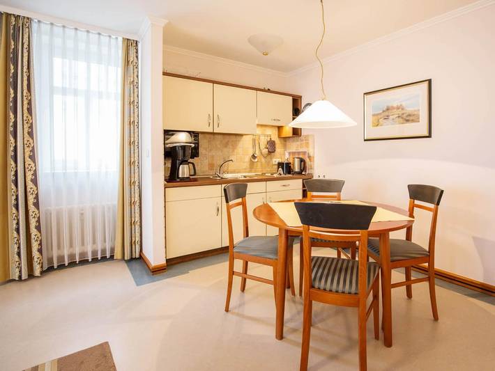 Ferienwohnung für 4 Personen, mit Balkon an der Ostsee - 3