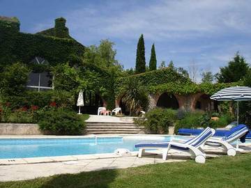 Gîte pour 6 personnes, avec jardin et piscine à Castelnau-de-Lévis