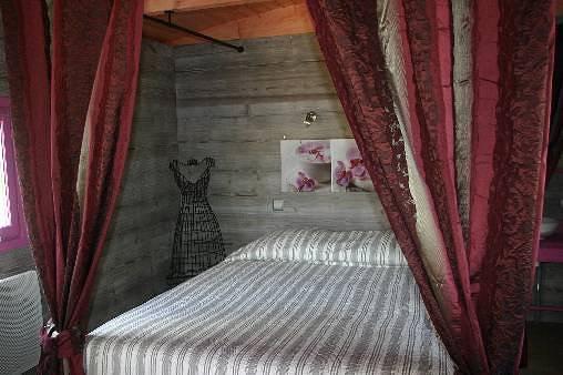 Le Sojapi, chambres d'hôtes insolites en Normandie - La Roulotte in Saint-Ouen-des-Champs, Région de Bernay