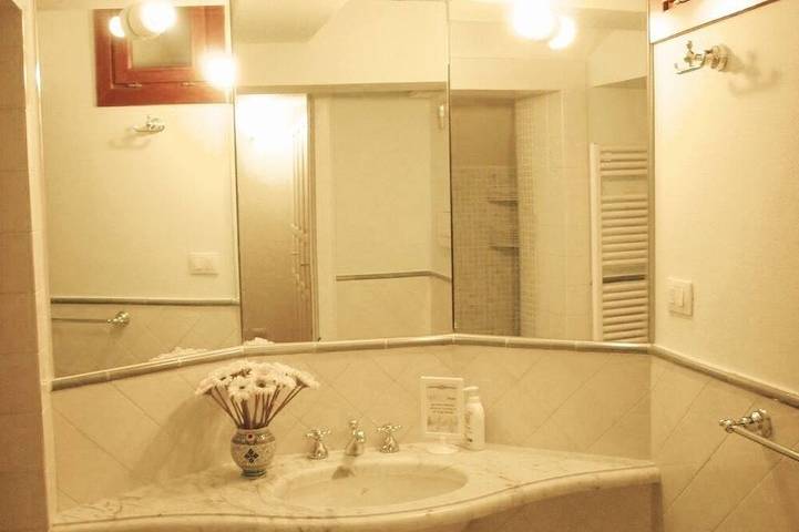 Gîte pour 5 personnes, avec jardin et piscine à Colognola ai Colli - 4