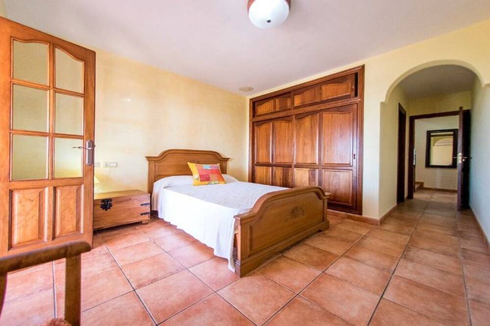 Villa San Jordi Ibiza, 1,5km Beach Salinas, 1,5km Beach Den Bossa Best Located in Sant Jordi de ses Salines, Sant Josep de sa Talaia