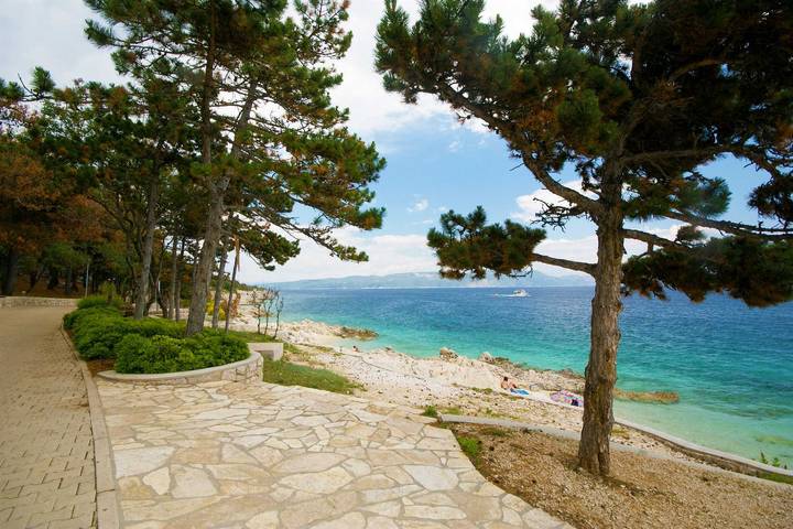 Ferienwohnung für 5 Personen, mit Garten und Pool, kinderfreundlich in Banjole - 2