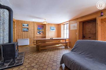 Lodge for 8 People in Hauteluce, Savoie, Photo 3