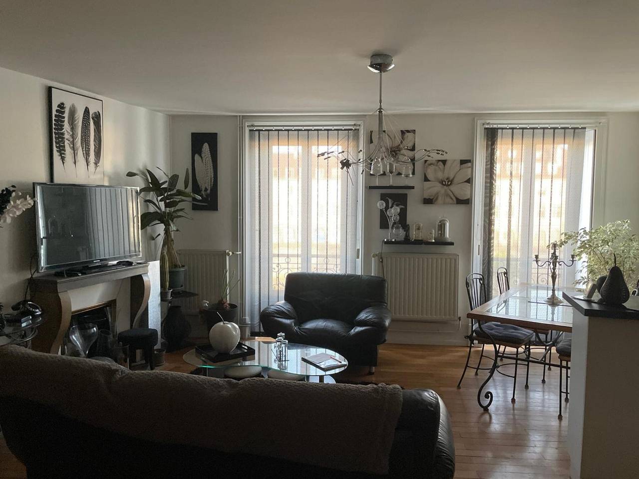 Apartamento entero, Apartamento «Au Quai 1921» con Wi-Fi y aire acondicionado in Besanzón, Doubs (desambiguación)