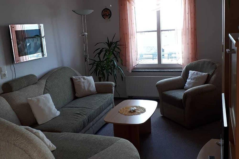 Große, moderne, helle, komfortabel ausgestattete Meerblick-Dachgeschosswohnung in Drei Kaiserbäder, Heringsdorf
