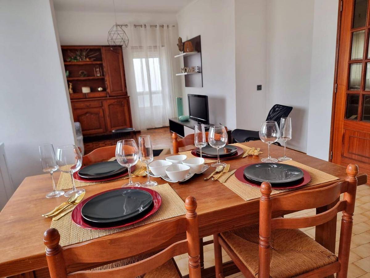 Apartamento inteiro, Modern & Cosy Apartment in Fundão Centre in Fundão, Aldeias do Xisto