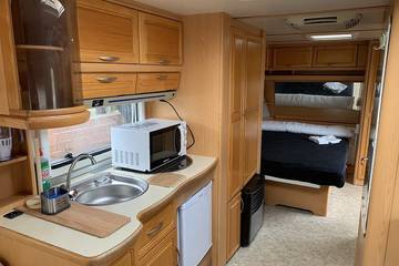 Camping para 4 Personas en Gascones, Provincia de Madrid, Foto 1