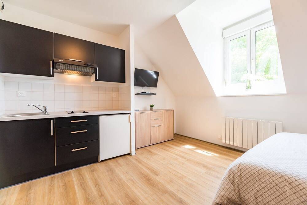 Appartement entier, Charmant studio dans une maison bourgeoise in Guingamp, Région de Guingamp