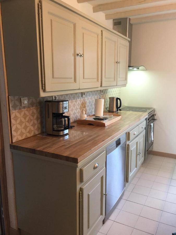 Appartement entier, Ambiance Seine - appartement 46m2 terrasse - Hortensia in Thomery, Seine-et-Marne