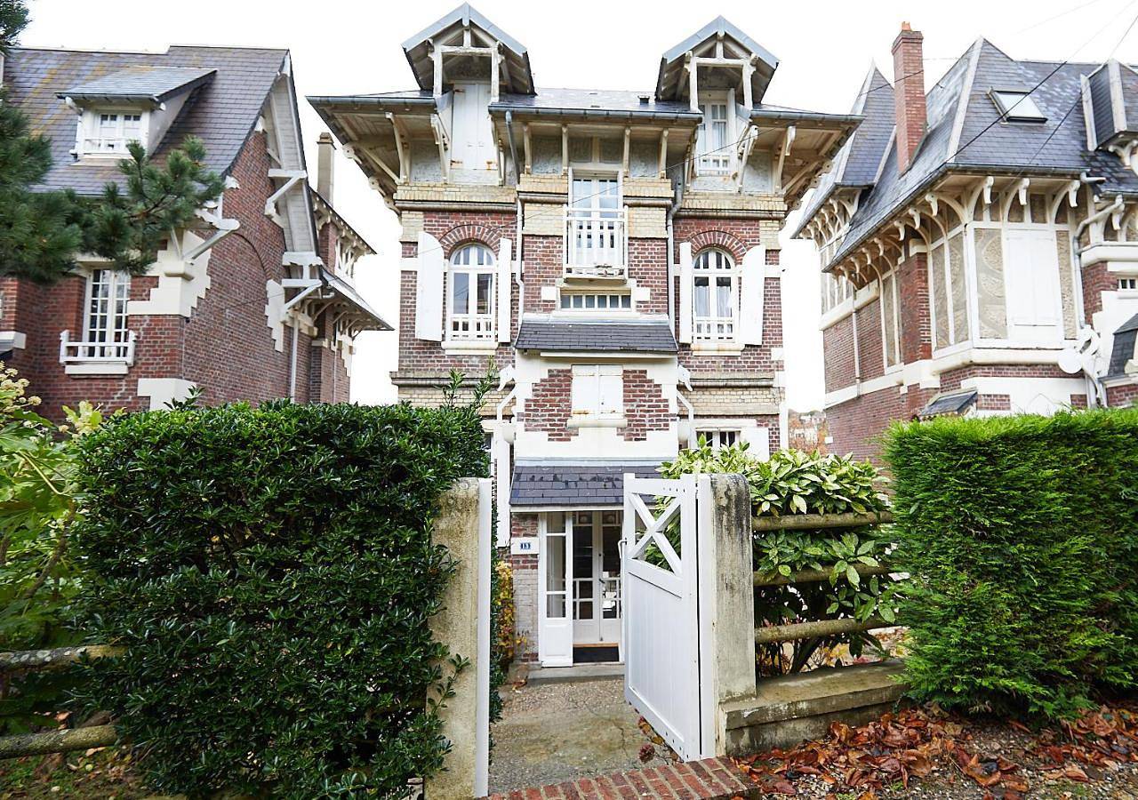 Villa in Bois de Cise, Ault