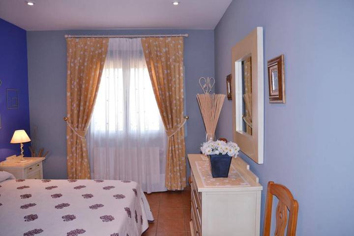 Casa rural para 4 personas, con Balcón además de Terraza y Vistas en Cañizares - 3