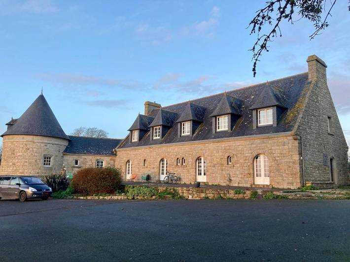 Maison de vacances pour 20 personnes, avec Terrasse ainsi que Jardin et Vue à Pouldreuzic