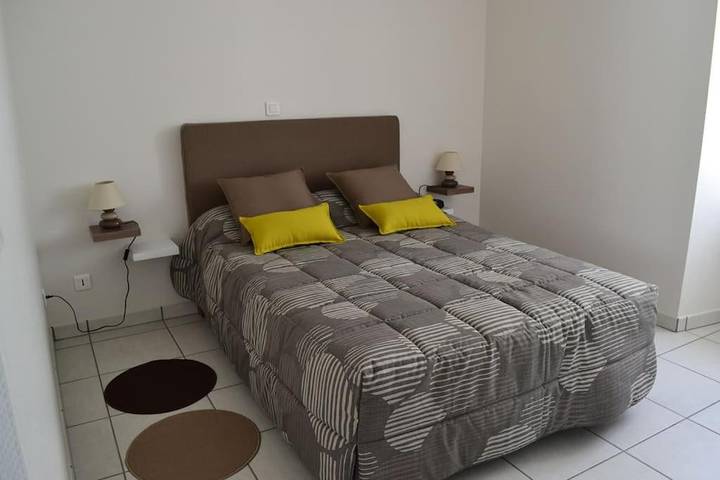 Location de vacances pour 4 personnes, avec terrasse à Nébouzat - 4