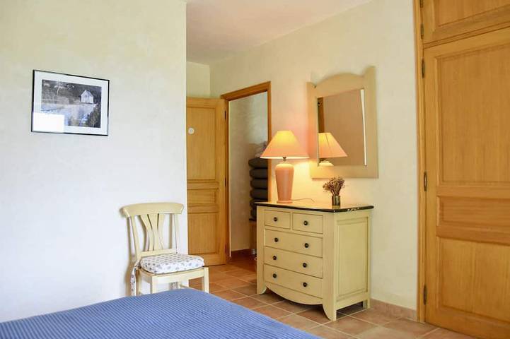 Location de vacances pour 10 personnes, avec jardin et terrasse à Vézac - 3