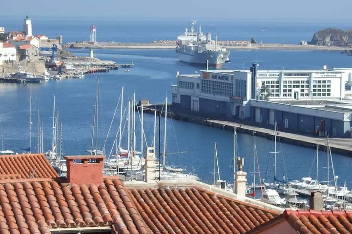 Location de vacances pour 2 personnes, avec terrasse à Port-Vendres