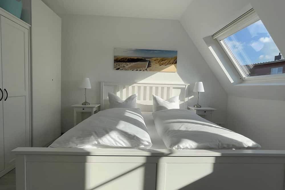 Ganze Wohnung, Traumhafte Fewo im Haus Ginsterdün Og für max 4 P in top Lage auf Langeoog in Langeoog