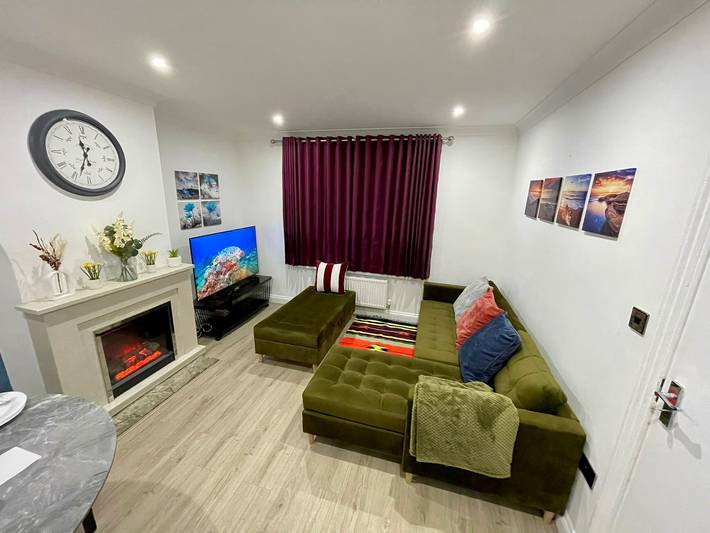 Holiday home for 5 people, with garden and balcony, child-friendly in London