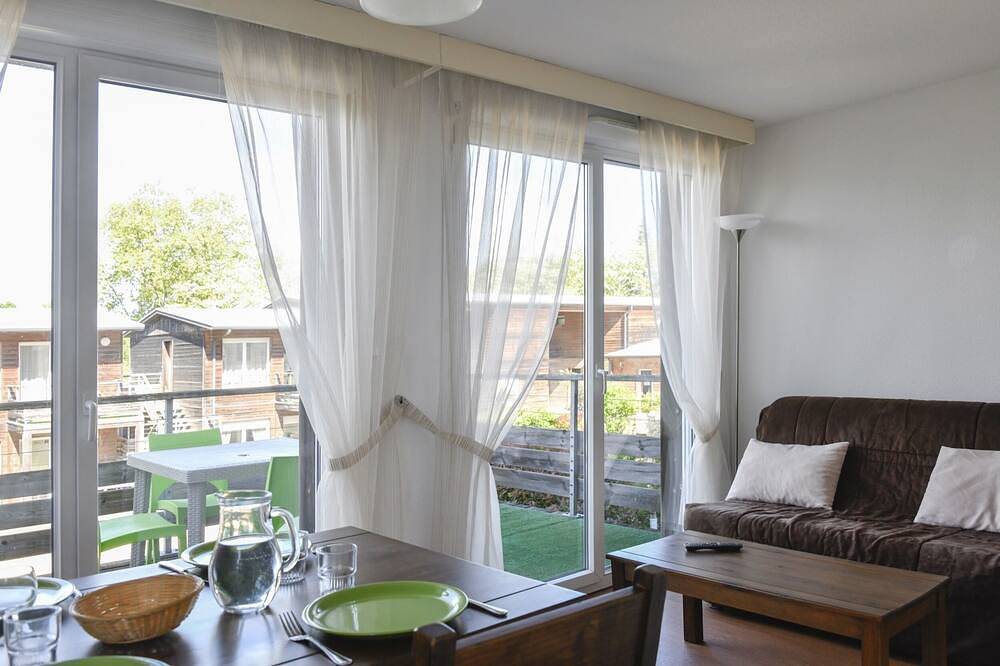 Appartement entier, Appartement 1 chambre (2/4 pers) - linge inclus in Montréal (Gers), Gers