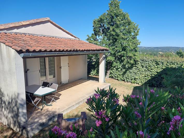 Location de vacances pour 6 personnes, avec jardin, animaux acceptés à Bessas - 2