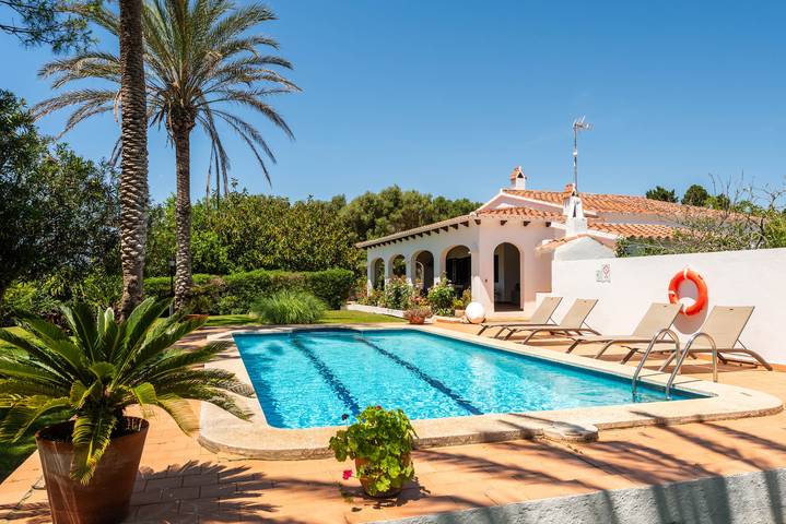 Chalet para 4 personas, con terraza y jardín en Menorca - 4