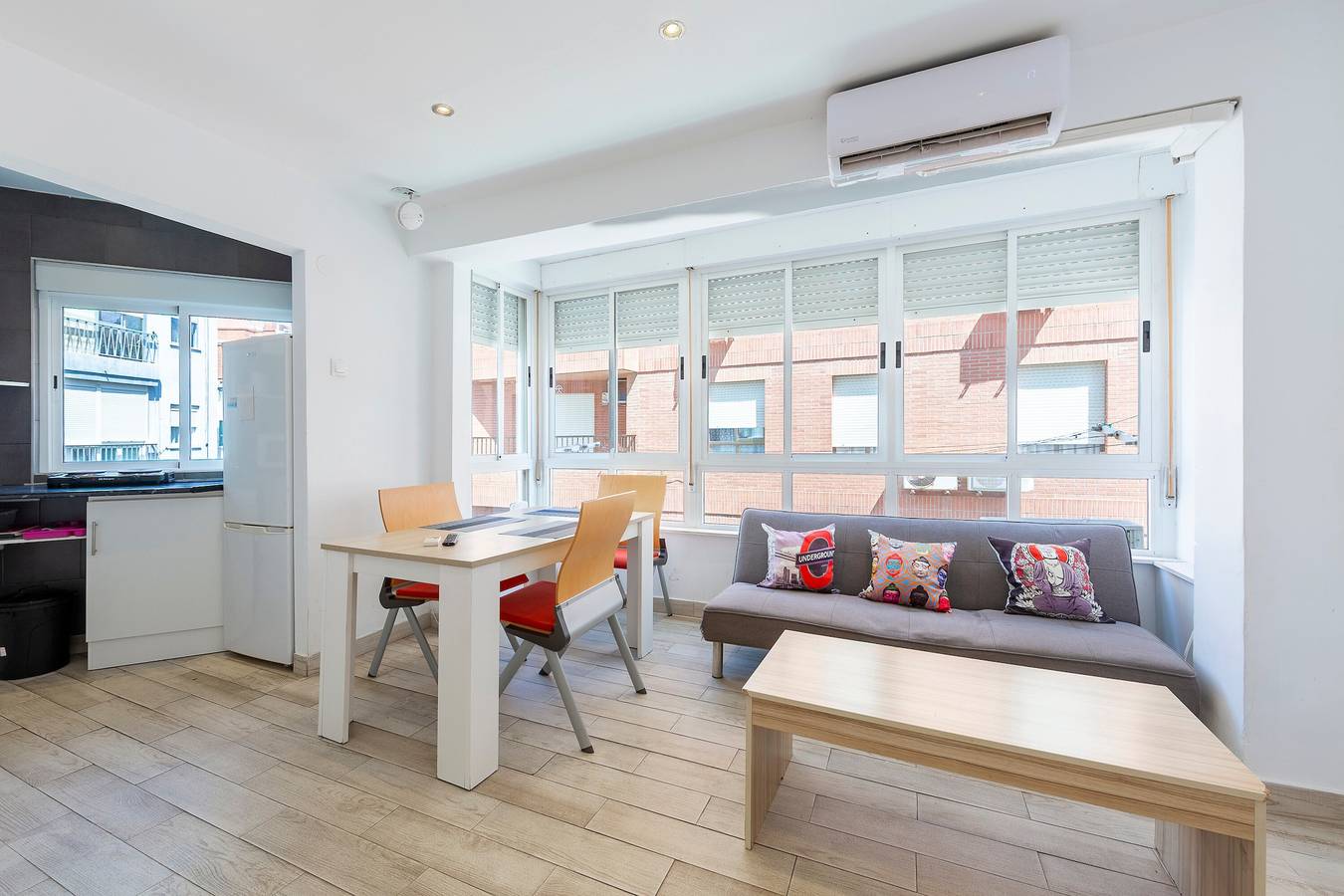 Appartement entier, Appartement 'Calle Jaul' avec Wi-Fi et climatisation in Almería, Costa de Almería