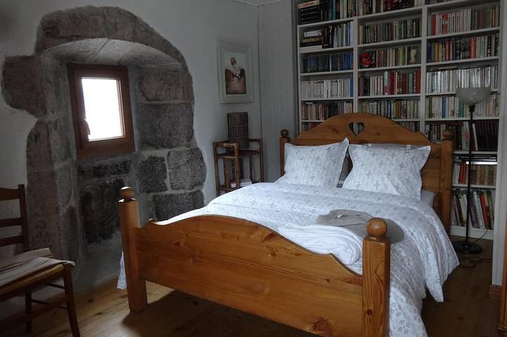 Location de vacances pour 2 personnes, avec jardin et balcon à Désaignes - 2