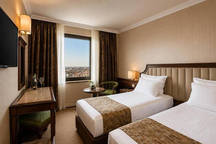 Chambre avec lits jumeaux Astoria Grand Hotel in Sofia, Bulgarie