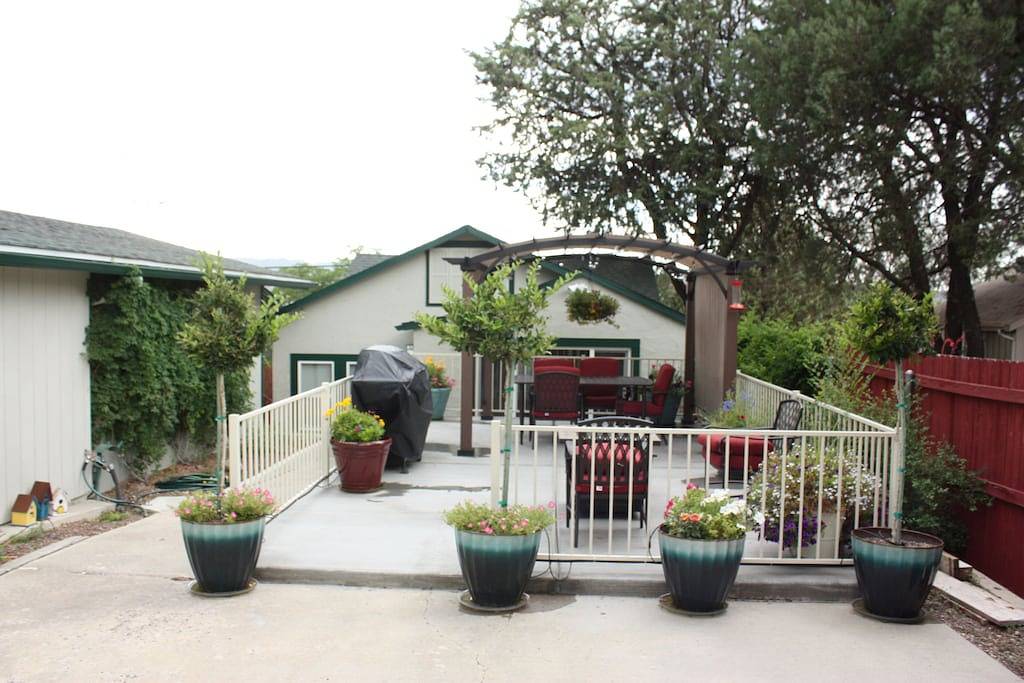 Gemütliche 1 Bedrm / 1 Bth, zu Fuß in die Innenstadt, tierfreundlich, umzäunten Hof, überdachte Terrasse in Prescott, Yavapai County