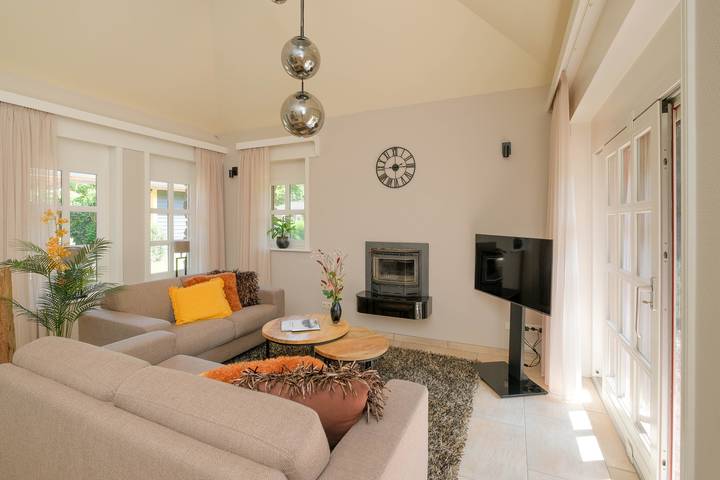 Ferienhaus für 4 Personen mit Sauna und hottub nahe Naturschutzgebiet Borkeld in Holten, Twente