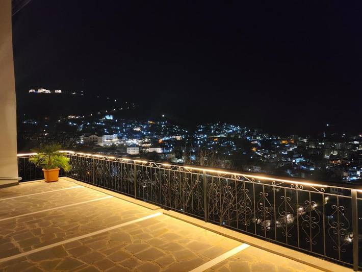 Maison d’hôte pour 2 personnes, avec jardin dans Gjirokastër - 4