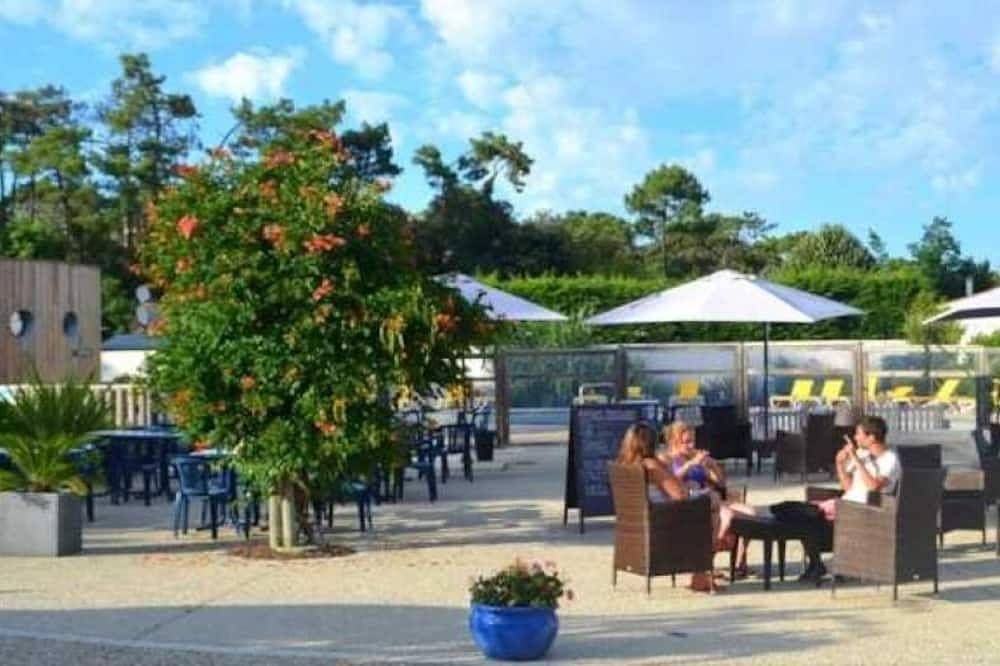 Camping 4 étoiles - Piscine  - ccbbibh in Saint-Trojan-les-Bains, Côte de Beauté