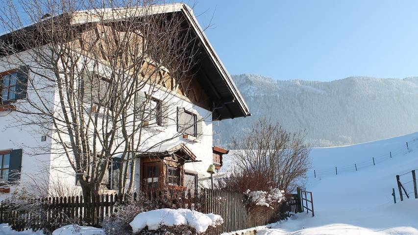 Ferienwohnung für 2 Personen, mit Terrasse und Garten, mit Haustier in Halblech