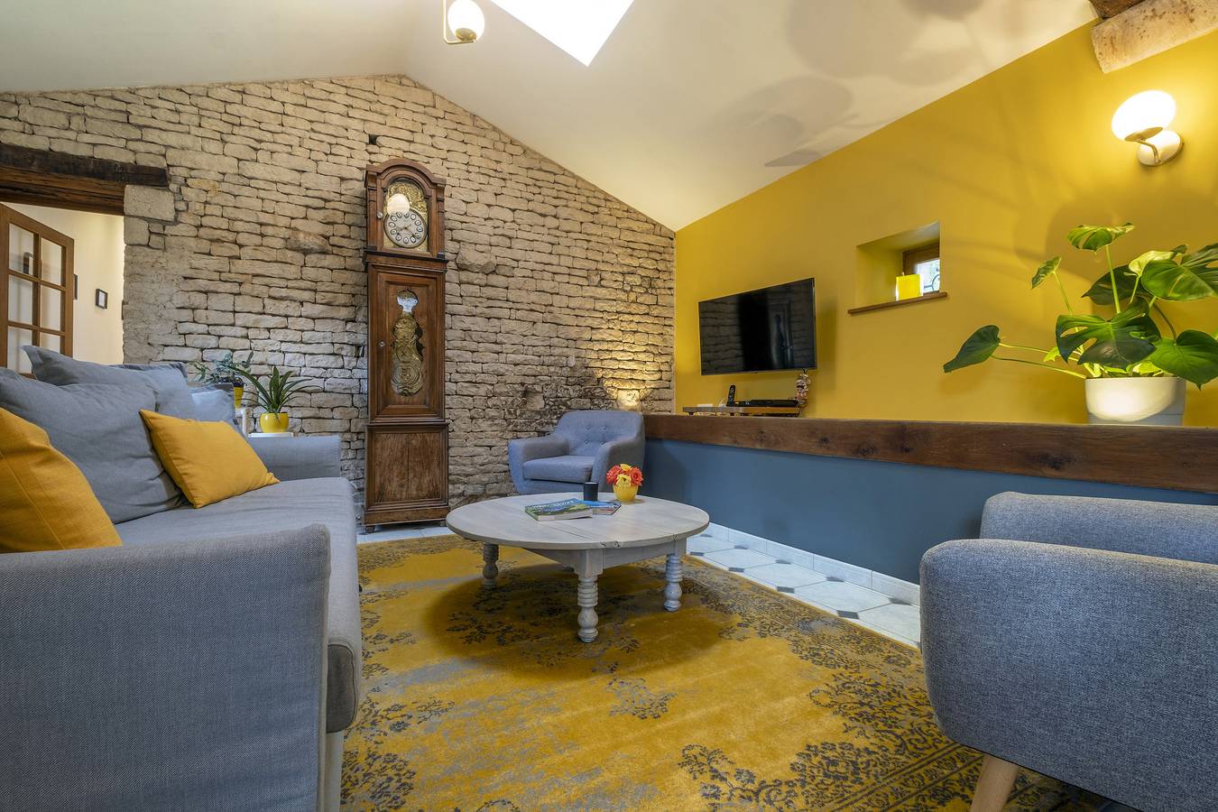 Gites de La Berniere - Tournesol (4 Guests) in Brûlain, Région de Niort