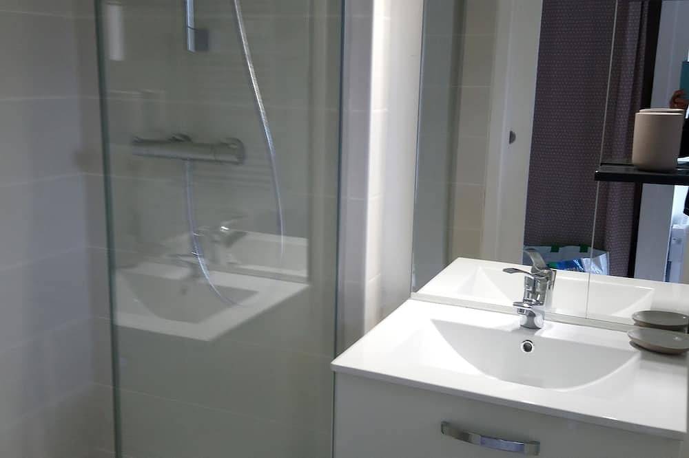 Appartement entier, Bel Appartement ,centre de Roscoff :location du Dimanche au Dimanche in Roscoff, Ceinture Dorée