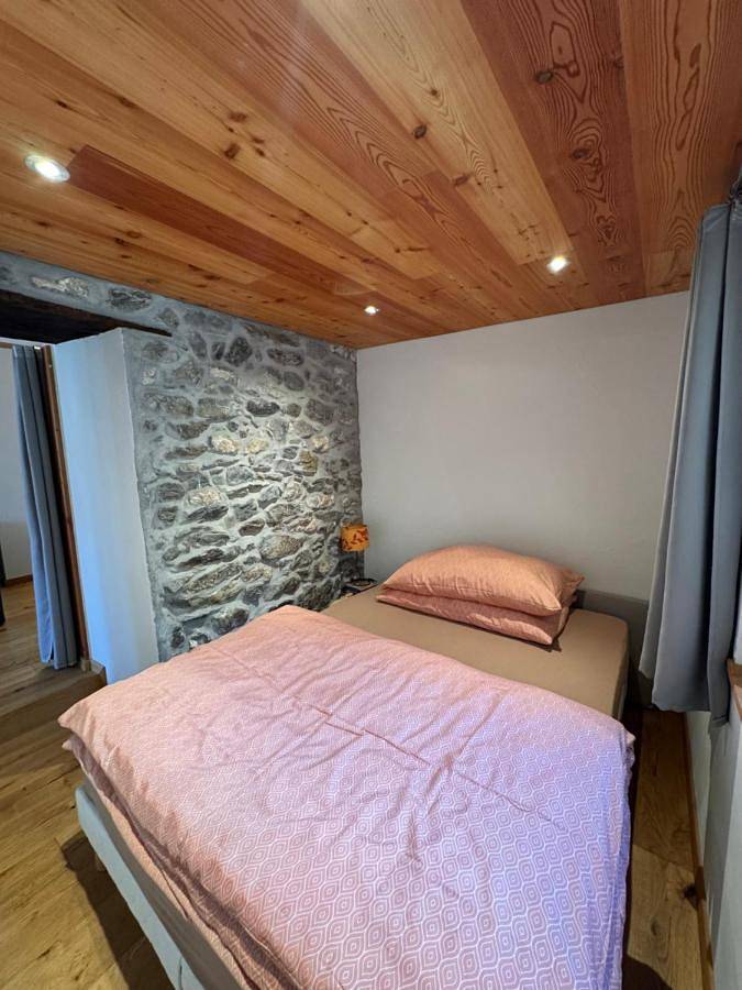 Gîte pour 5 personnes, avec jardin et vue à Conthey - 3