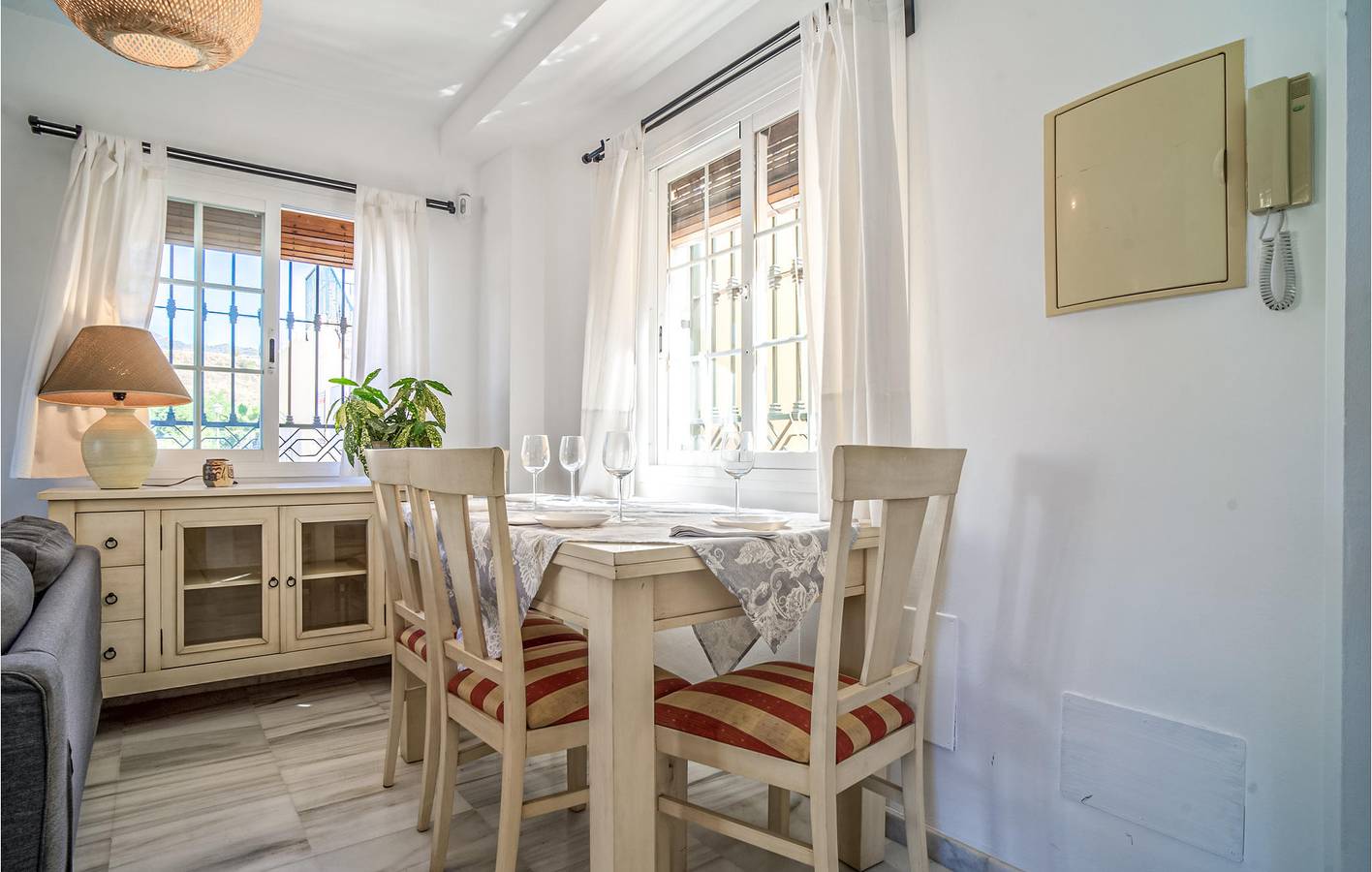 Seaside Apartment with Parking, Pool & Terrace in Nerja, Costa del Sol