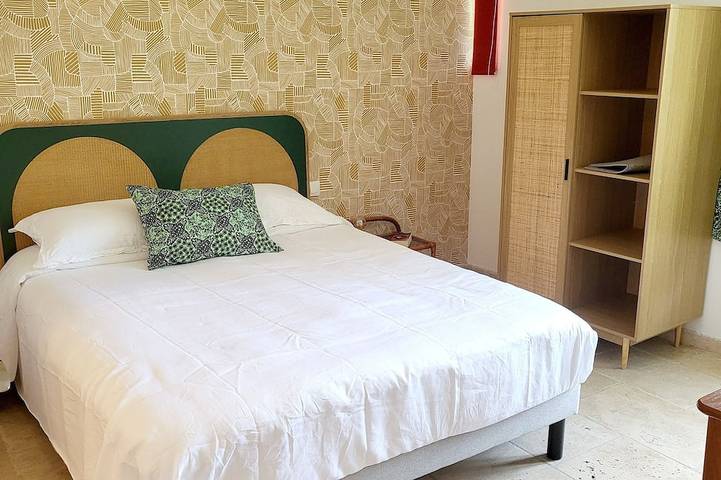 Gîte pour 2 personnes, avec piscine à Saint-Pons-de-Mauchiens - 4