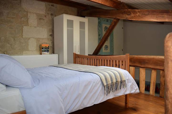 Gîte pour 14 personnes, avec jardin et terrasse à Saint-Vallier - 4