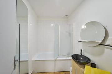 Location De Vacances pour 4 Personnes dans Bourges, Région de Bourges, Photo 4