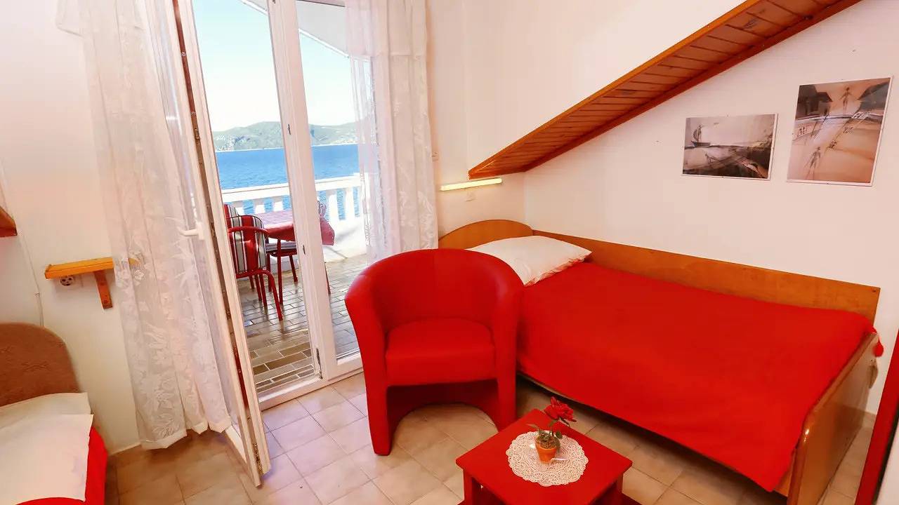 Ganze Ferienwohnung, Ferienwohnung für 4 Personen (29 m²) in Račišće in Račišće (Dalmatien), Korcula