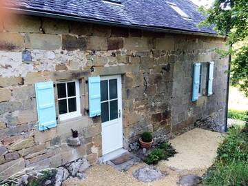 Gîte pour 5 personnes, avec jardin, animaux acceptés dans Lac du Causse