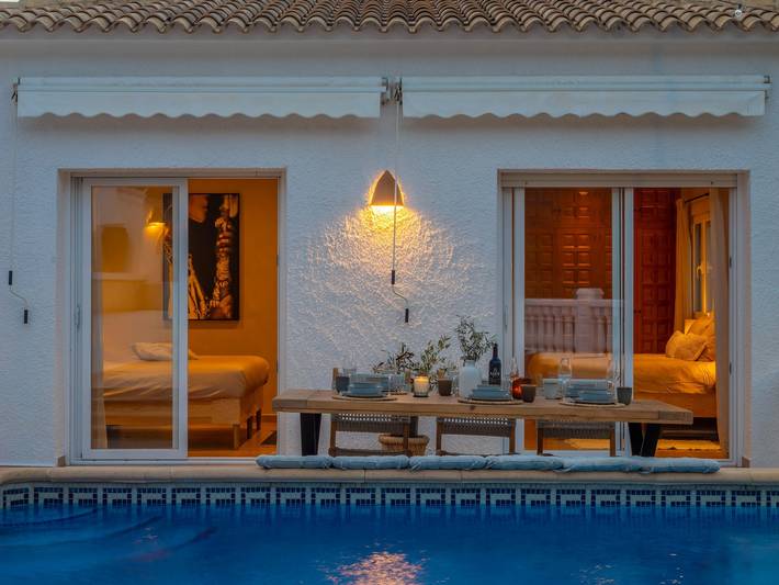 Preciosa villa con piscina y vistas in Pedreguer, Costa Blanca