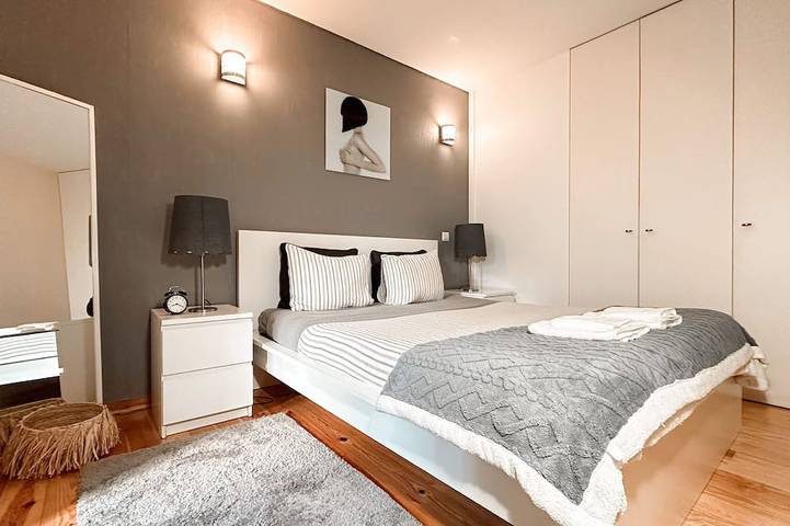 Appartamento intero, Appartamento con Terrazza è 2/4 ospiti in Santo Ildefonso, Distretto di Porto